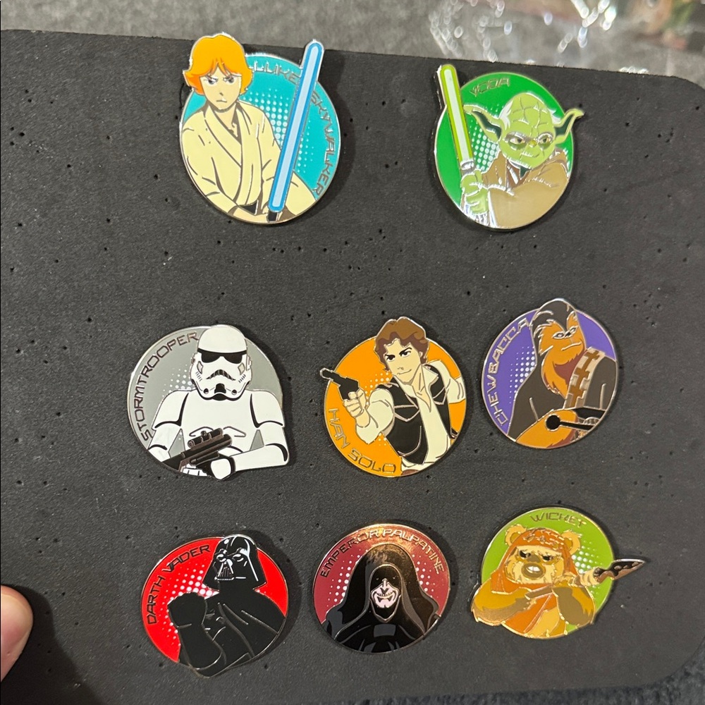 Star Wars Gold Enamel Pin Collection